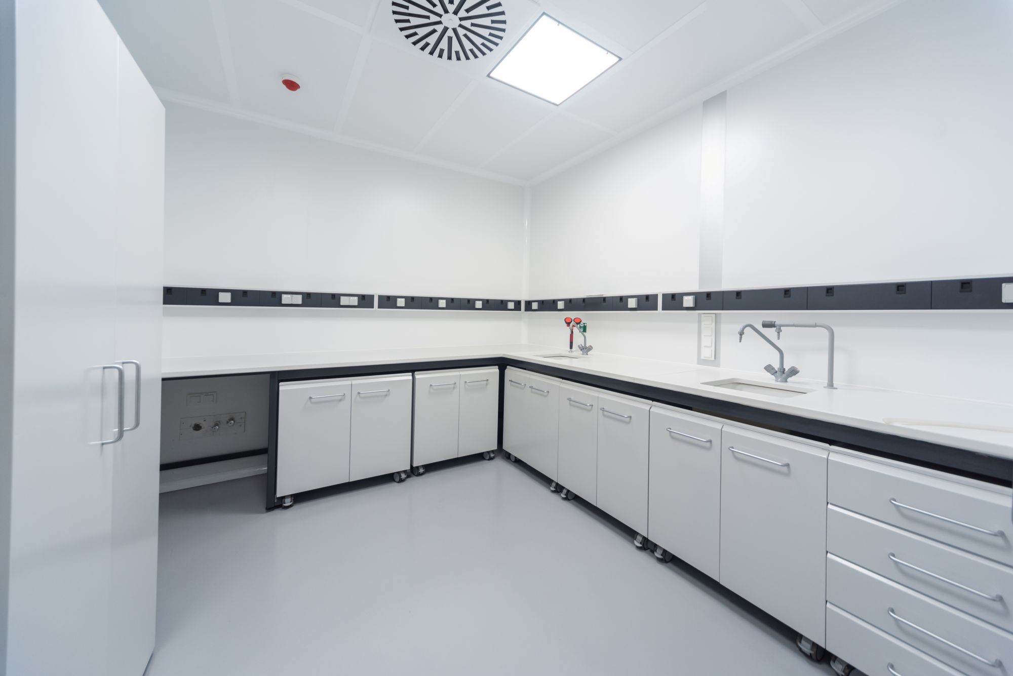 SU KALİTE LABORATUVARI