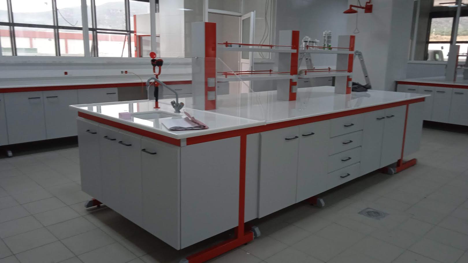 Delta Laboratuvar | X Lab